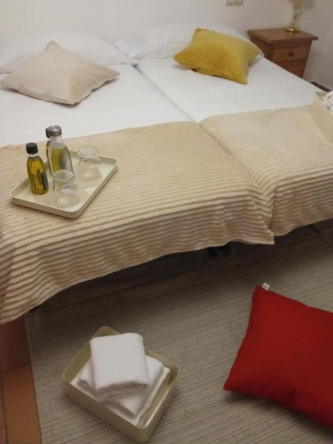 Musas Gastro Casa Rural Apartment Valdealgorfa ภายนอก รูปภาพ