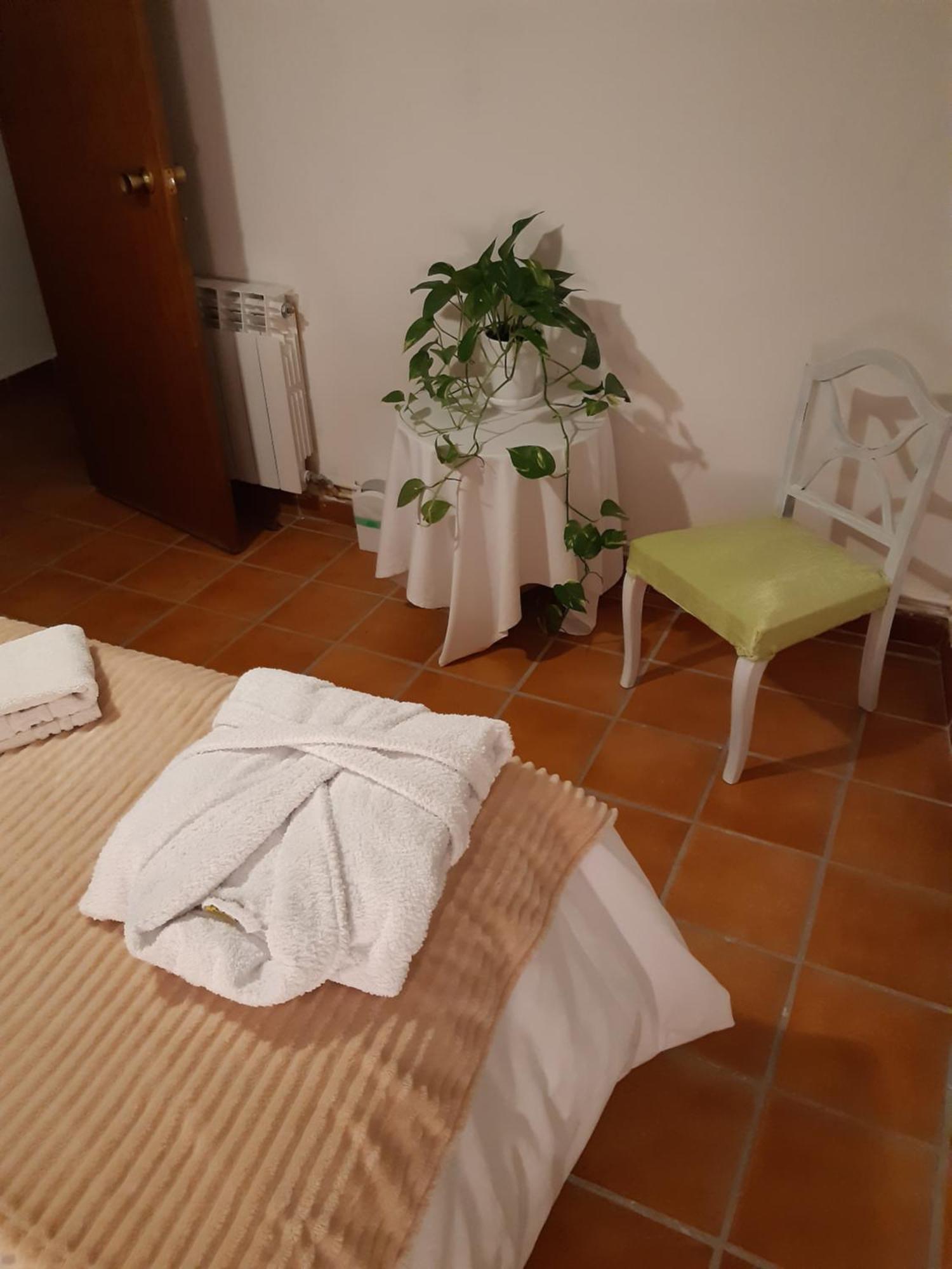 Musas Gastro Casa Rural Apartment Valdealgorfa ภายนอก รูปภาพ