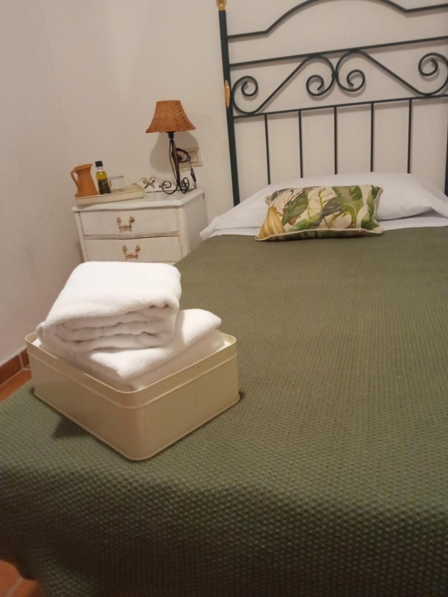 Musas Gastro Casa Rural Apartment Valdealgorfa ภายนอก รูปภาพ